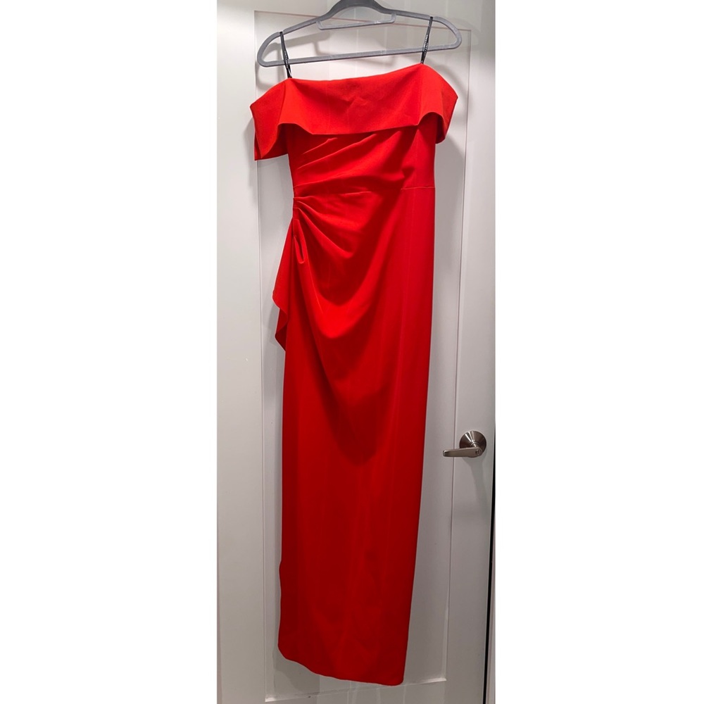 Vince Camuto Red off shoulder ruffle cocktail dress